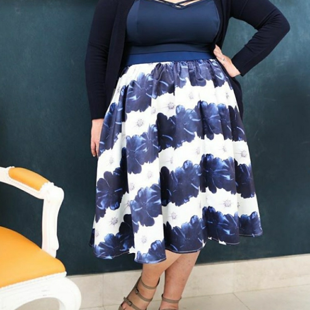 Society Plus Floral Skirt